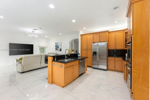 Single Family Residence in Miramar FL 17414 47th Ct 5.jpg