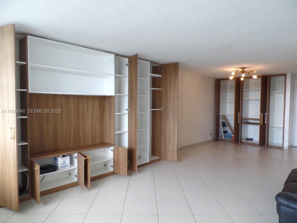 AQUASOL CONDO - Residential Lease