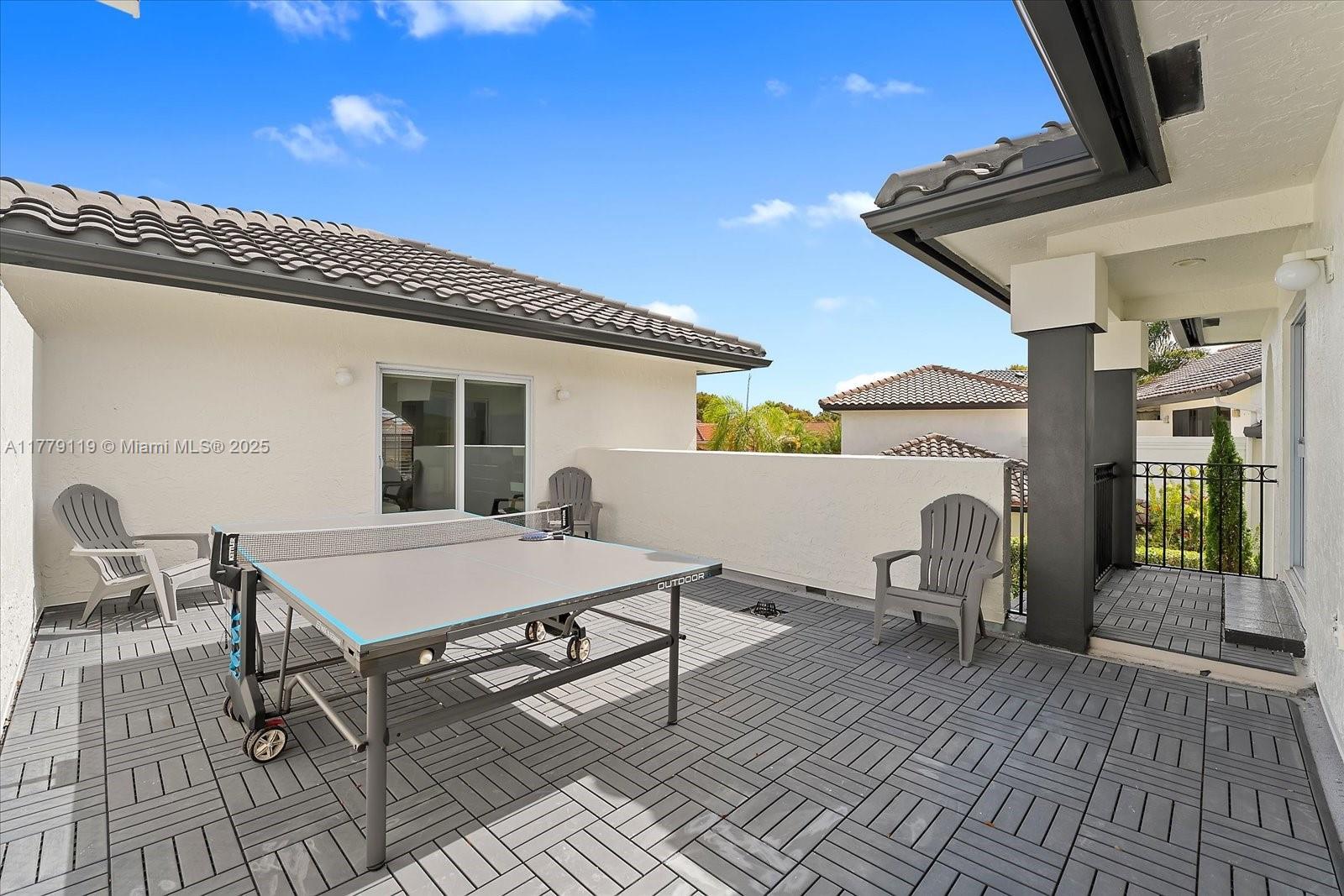 EL DORADO COURT - Residential