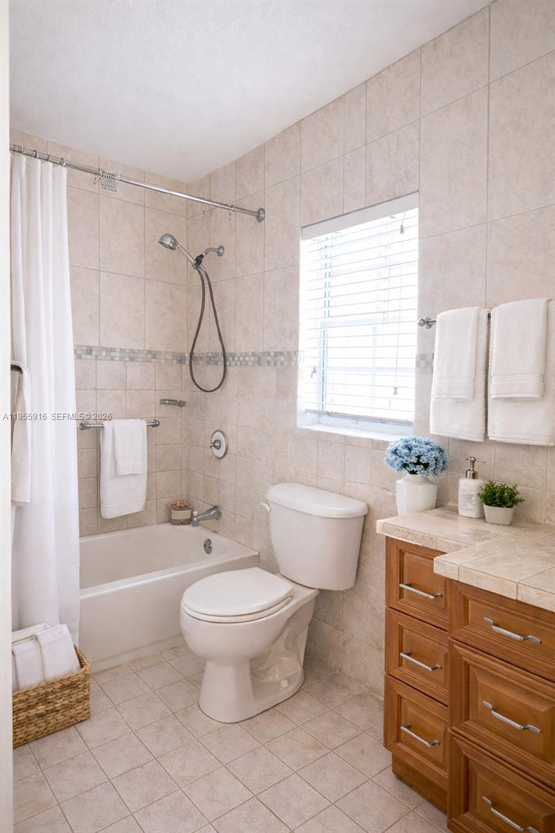 CROSSINGS SEC 1 THE - Residential