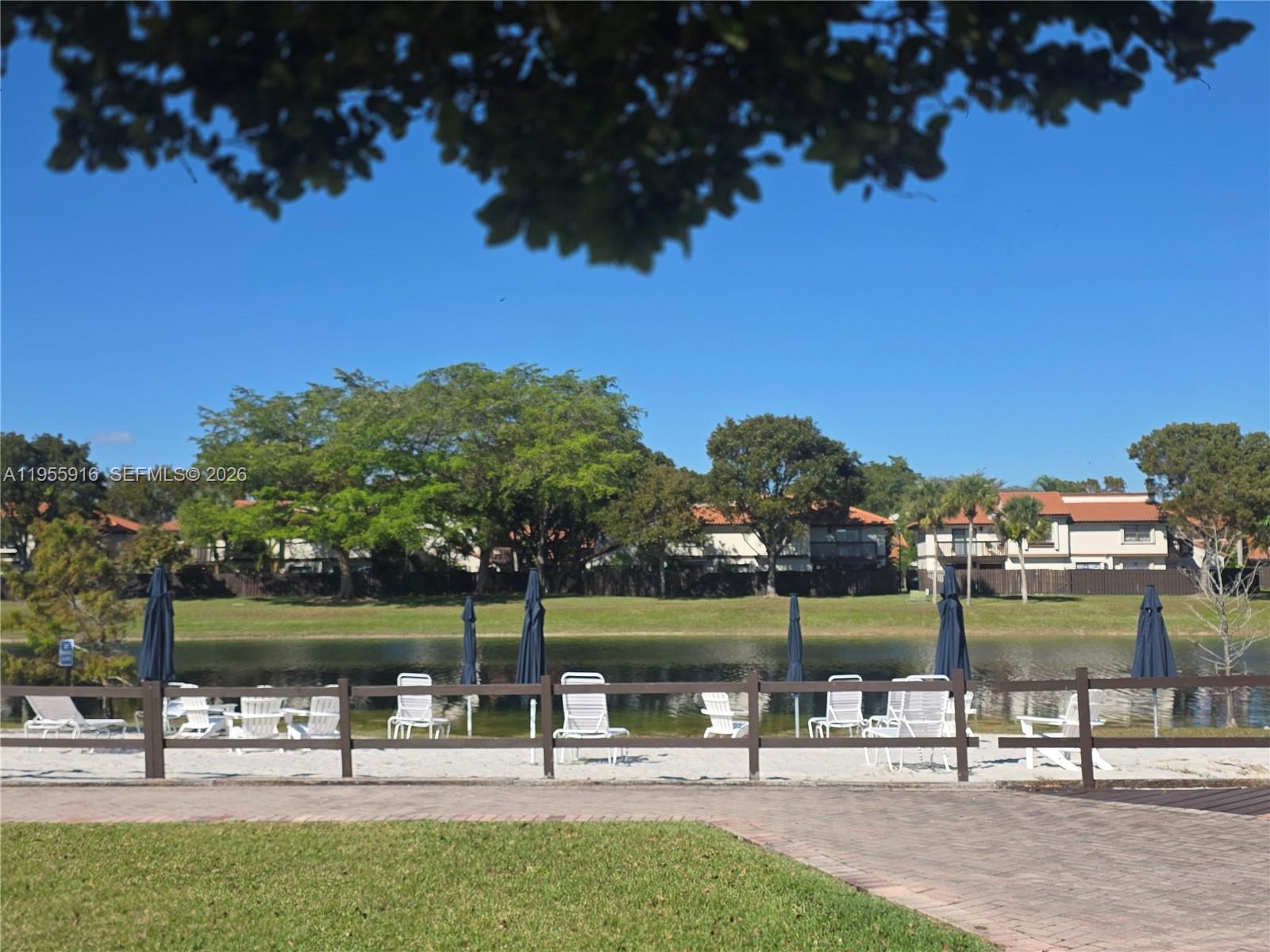 CROSSINGS SEC 1 THE - Residential