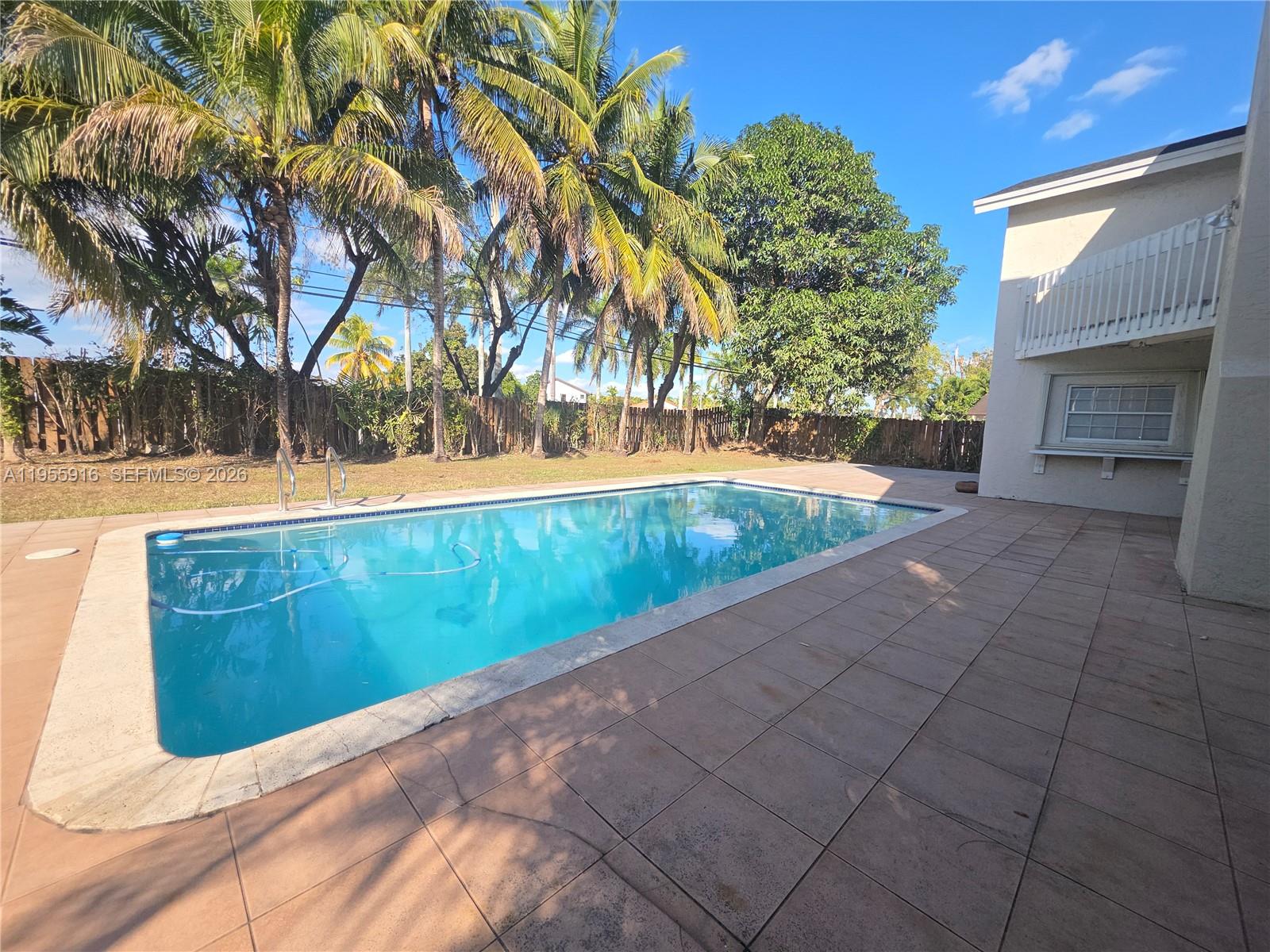 CROSSINGS SEC 1 THE - Residential