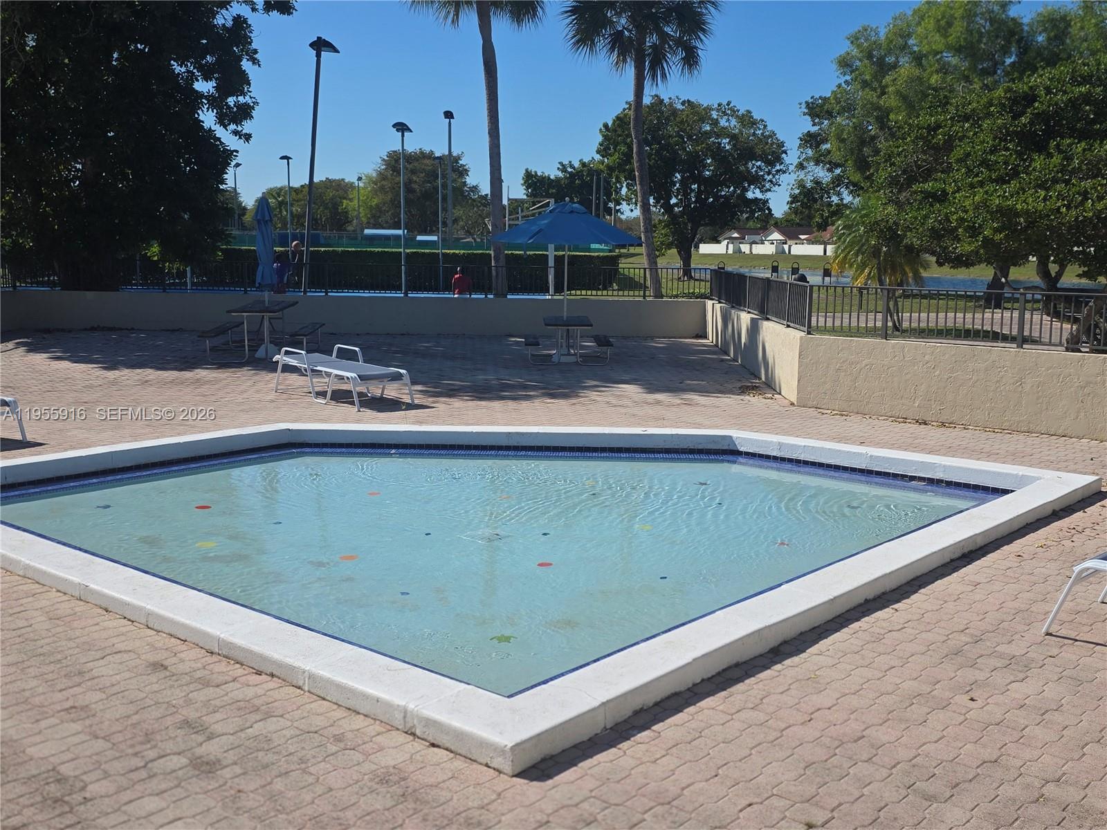 CROSSINGS SEC 1 THE - Residential