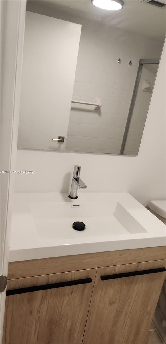 GREYNOLDS PARK CLUB CONDO - Residential