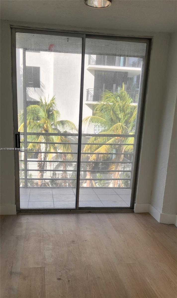 GREYNOLDS PARK CLUB CONDO - Residential