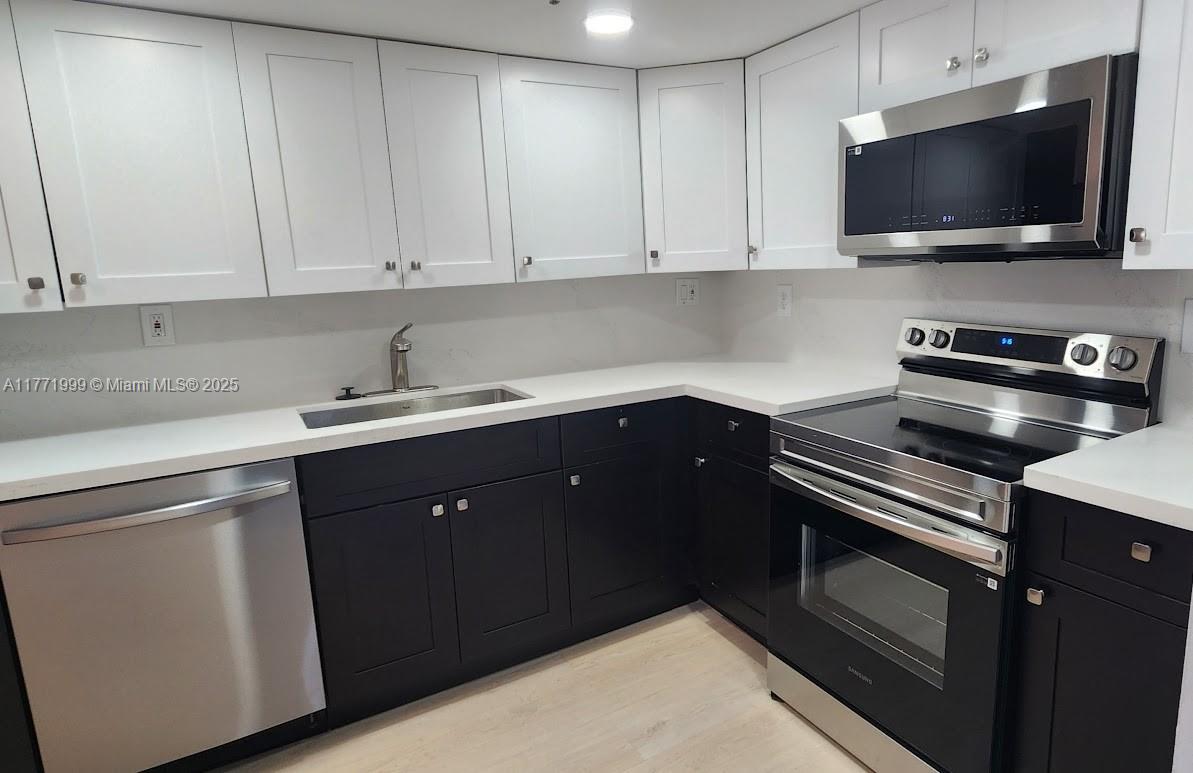 GREYNOLDS PARK CLUB CONDO - Residential