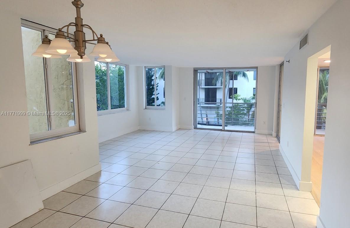 GREYNOLDS PARK CLUB CONDO - Residential