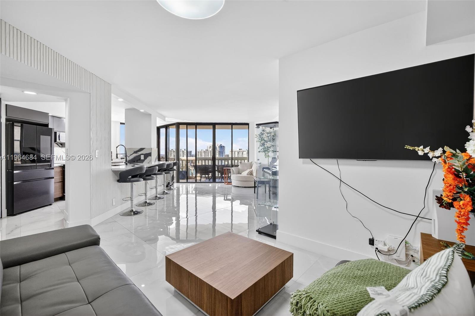 1000 ISL BLVD WILLIAMS IS - Residential