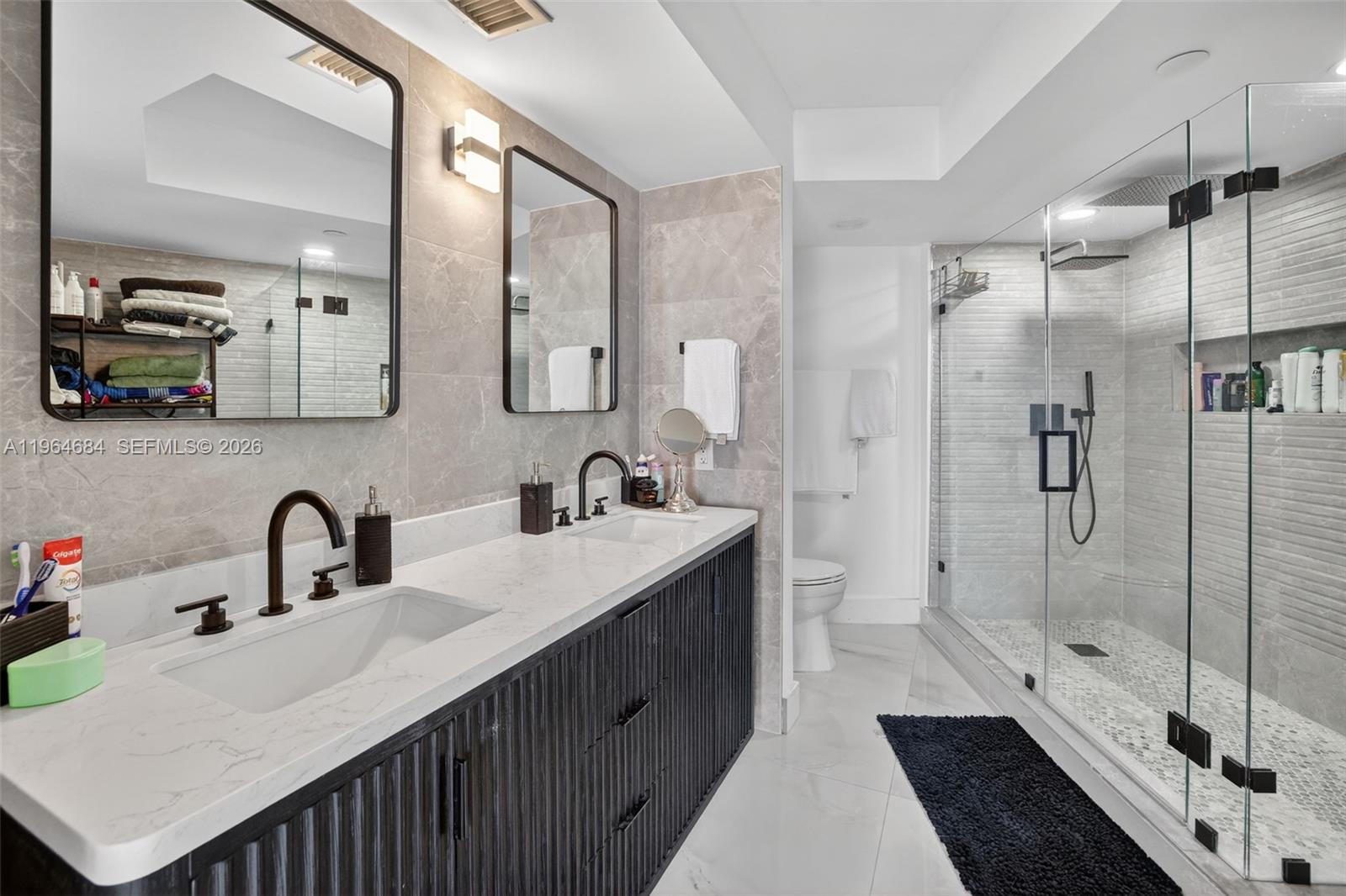 1000 ISL BLVD WILLIAMS IS - Residential