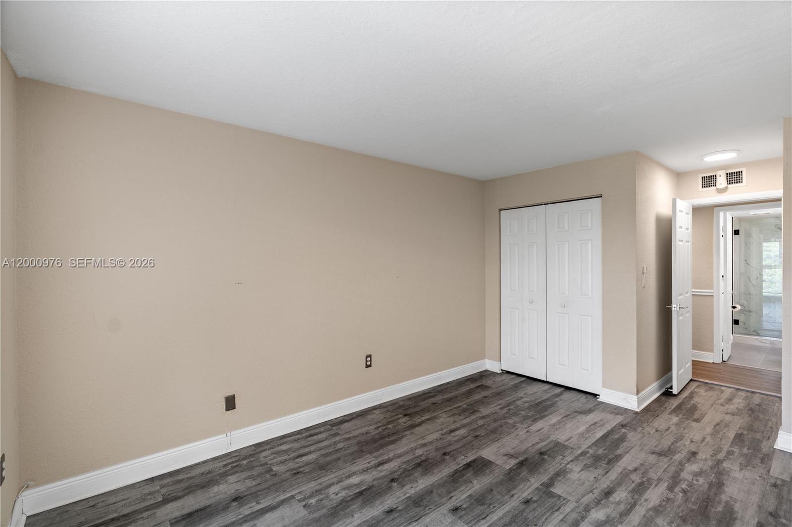 SUNSET PALMS EAST CONDO - Residential Lease