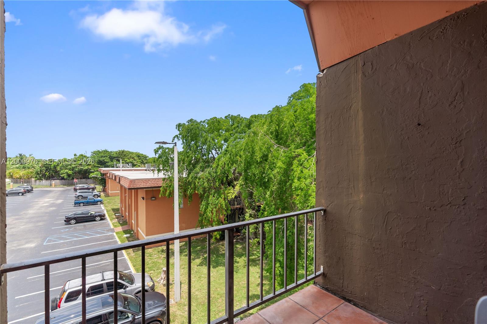 SUNSET PALMS EAST CONDO - Residential Lease