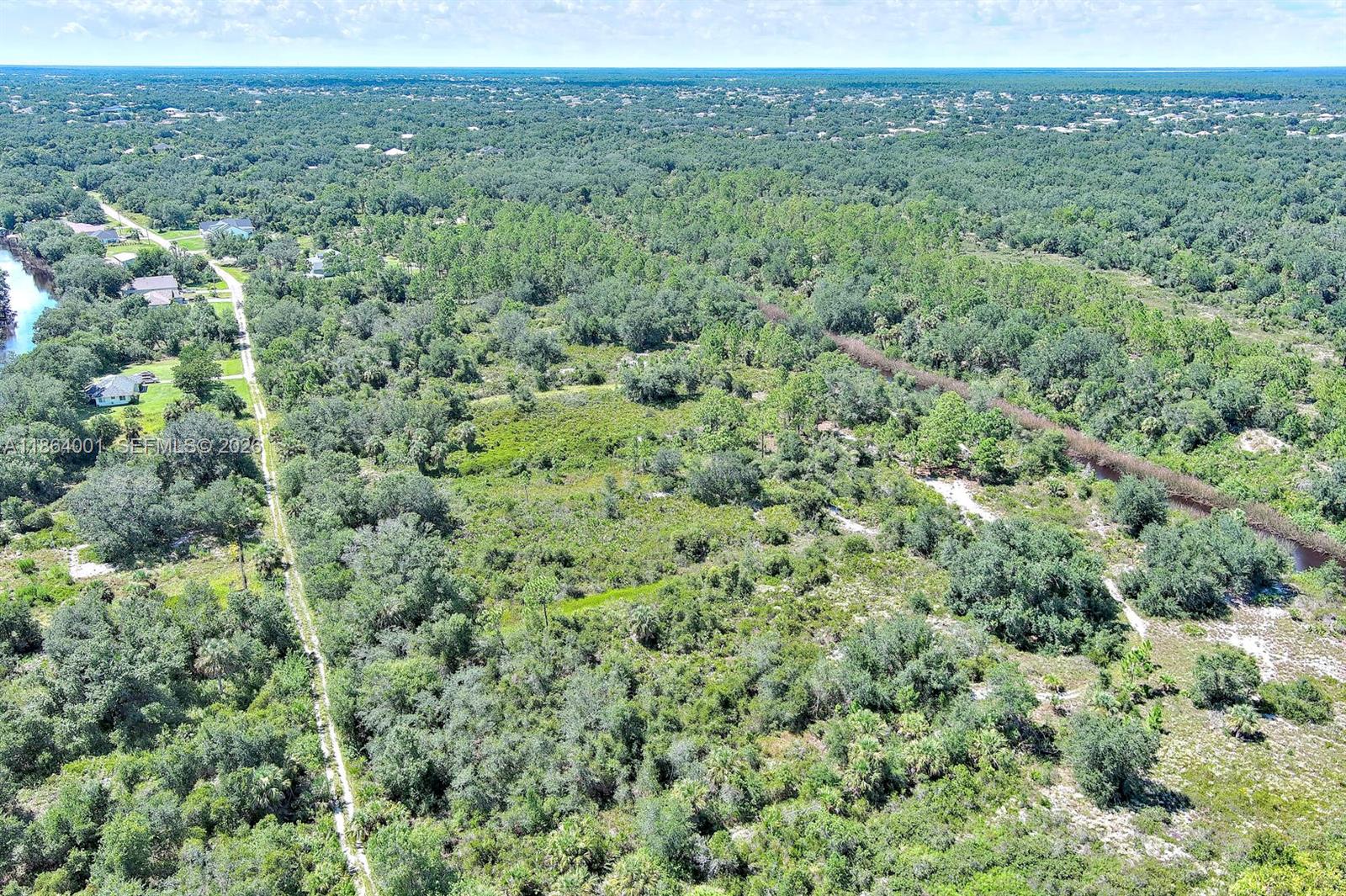 HARBOUR HEIGHTS - Land