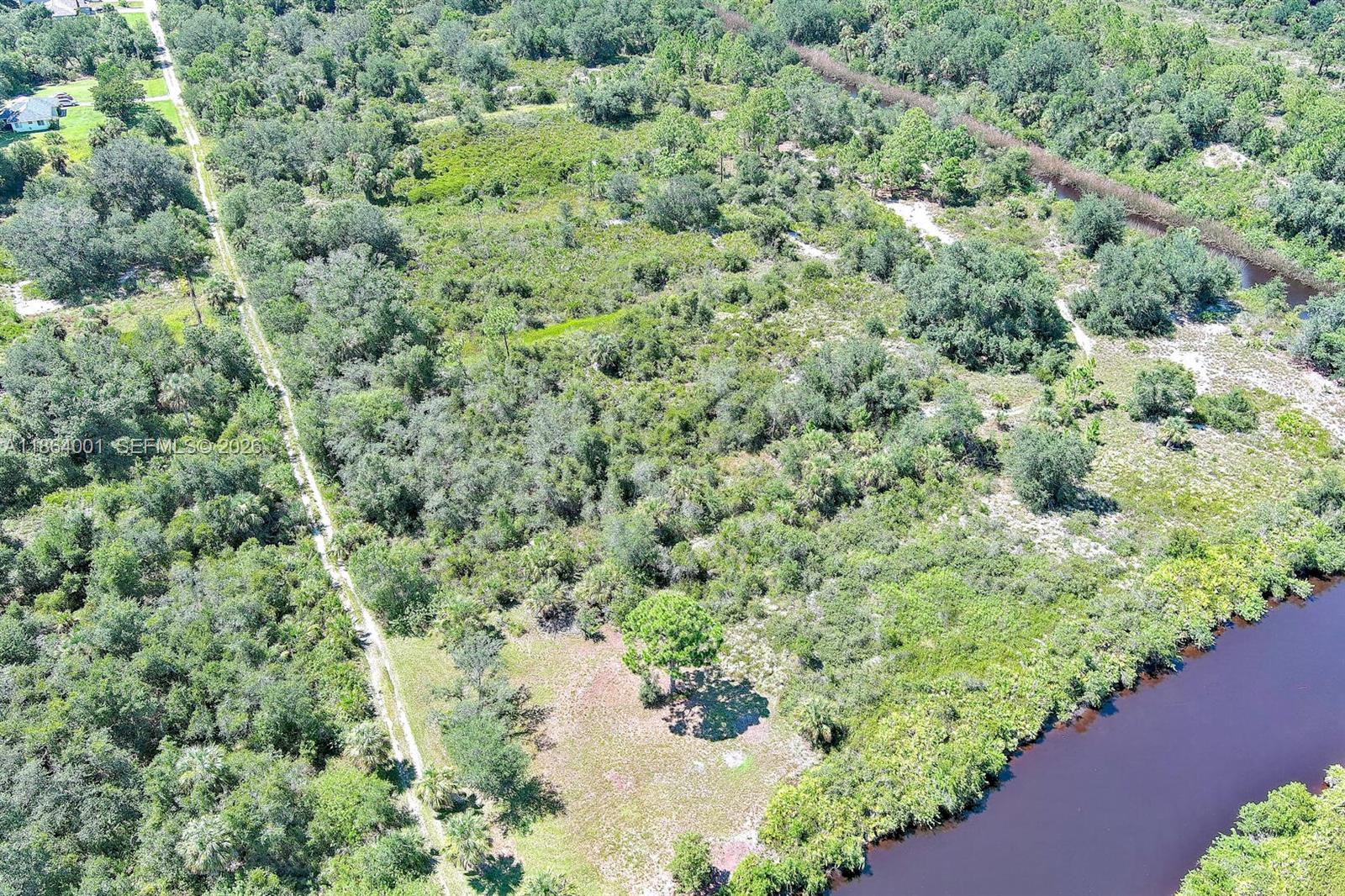 HARBOUR HEIGHTS - Land