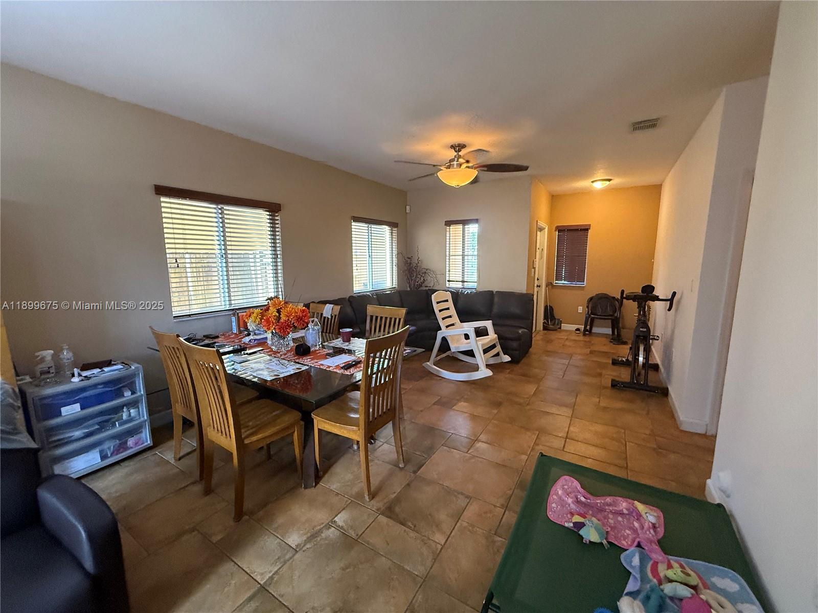 MARIANAS HOMES - Residential