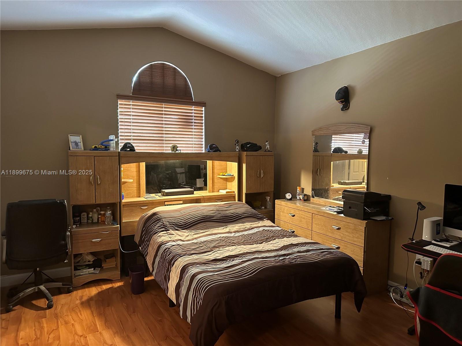 MARIANAS HOMES - Residential