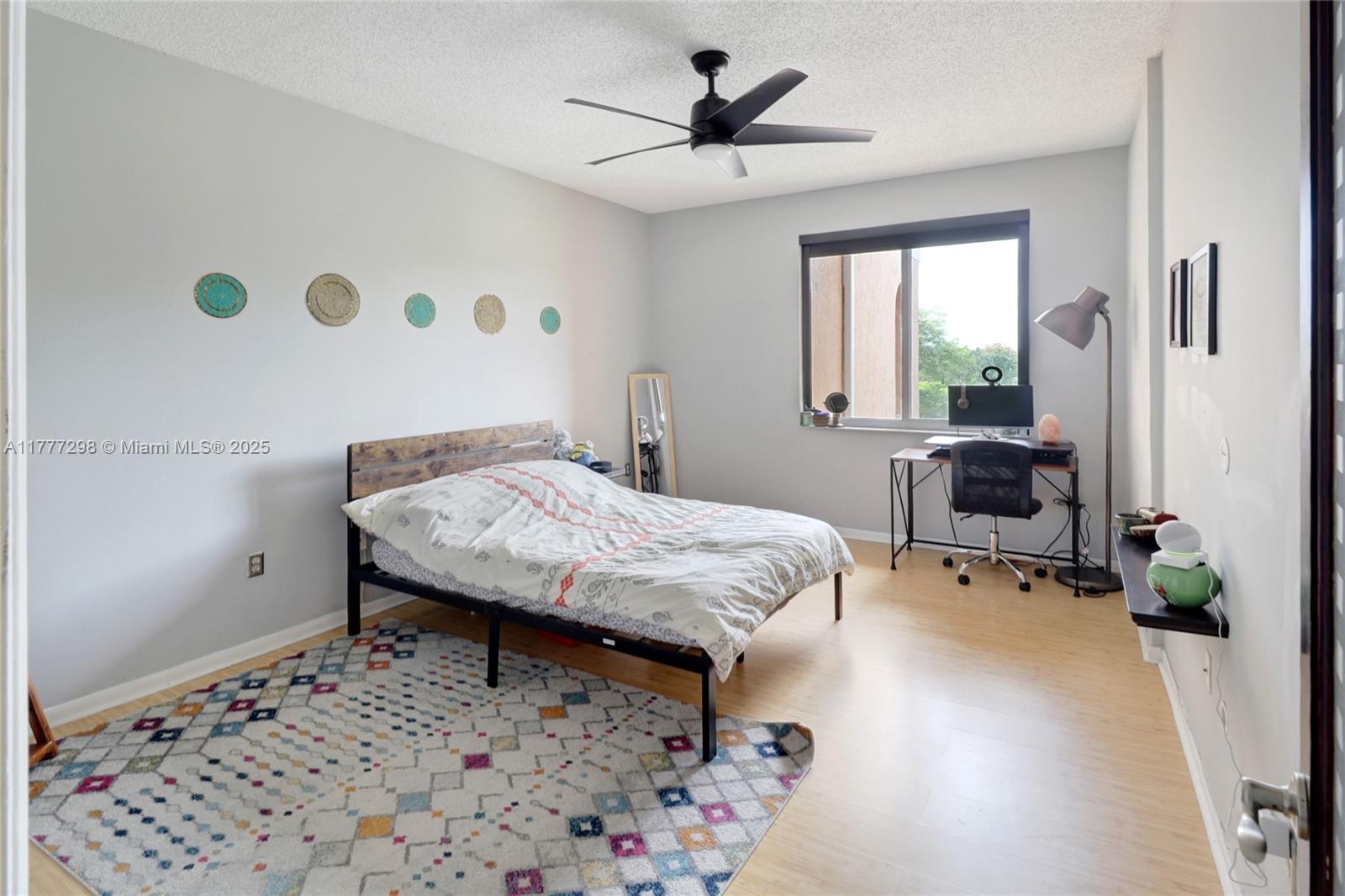 COURTYARDS AT DAVIE CONDO - Residential