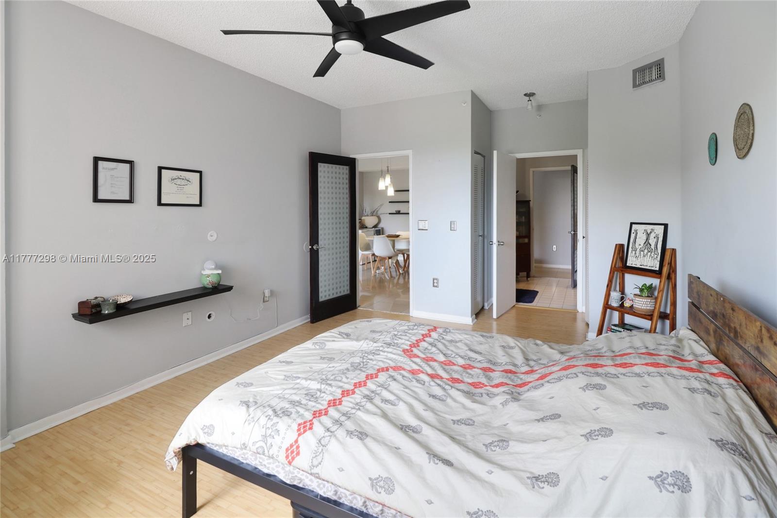 COURTYARDS AT DAVIE CONDO - Residential