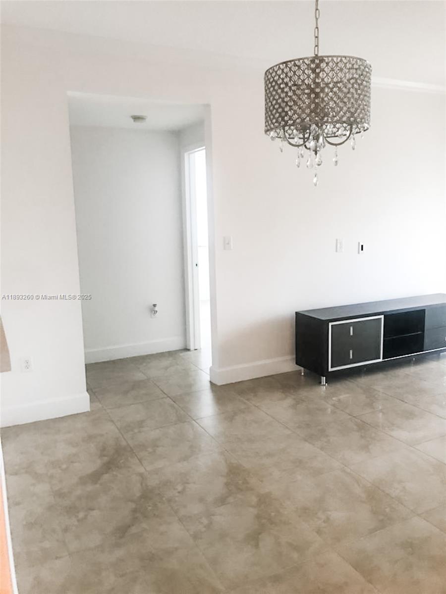 DOUGLAS GRAND CONDO - Residential Lease