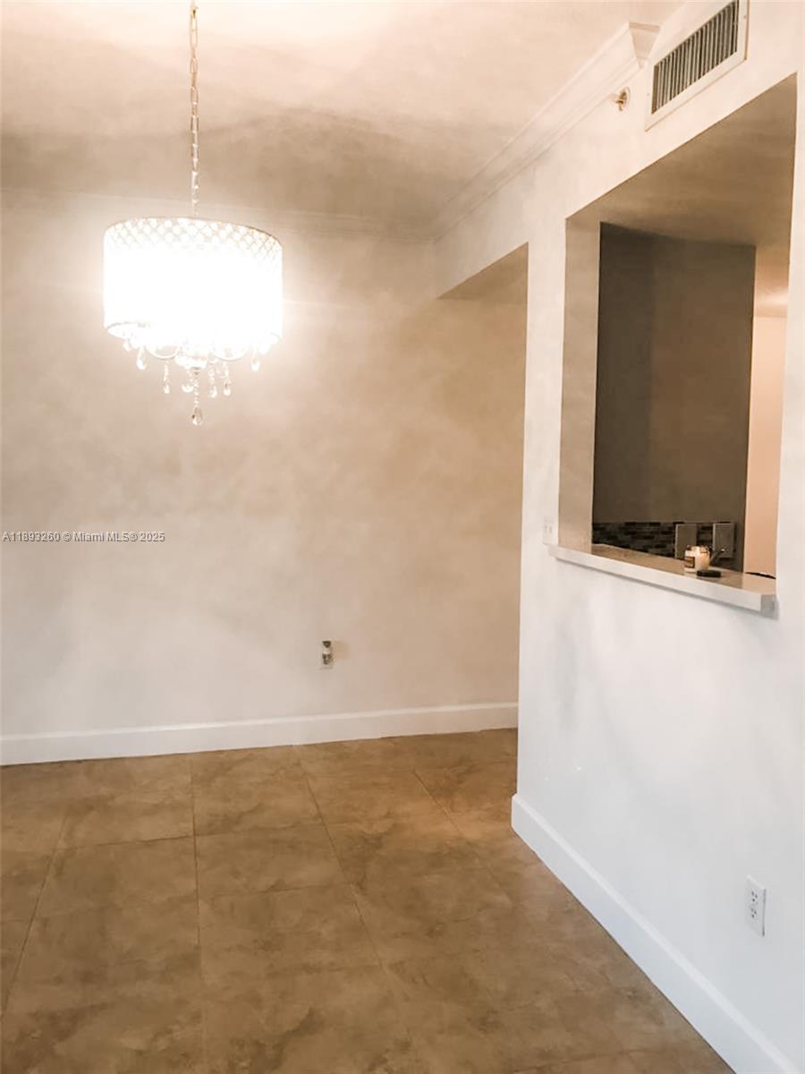 DOUGLAS GRAND CONDO - Residential Lease