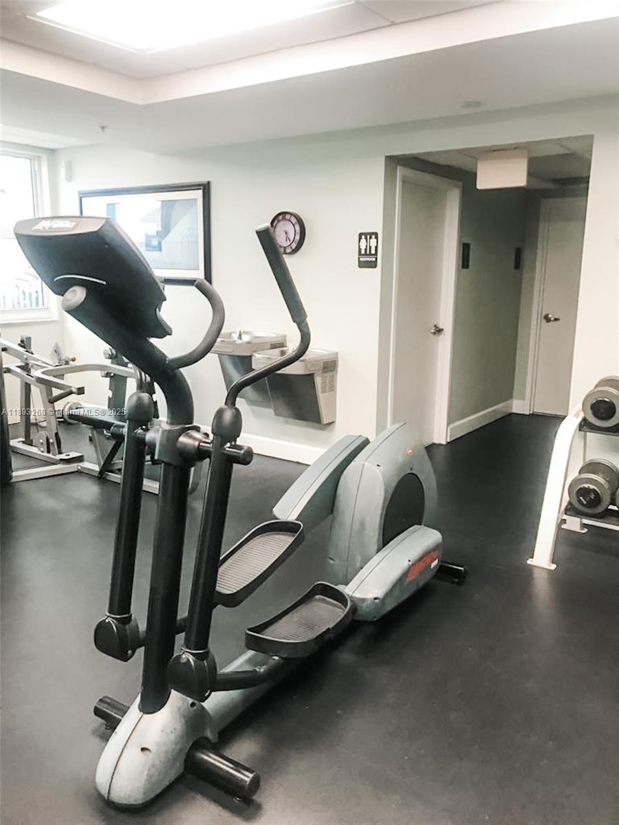 DOUGLAS GRAND CONDO - Residential Lease