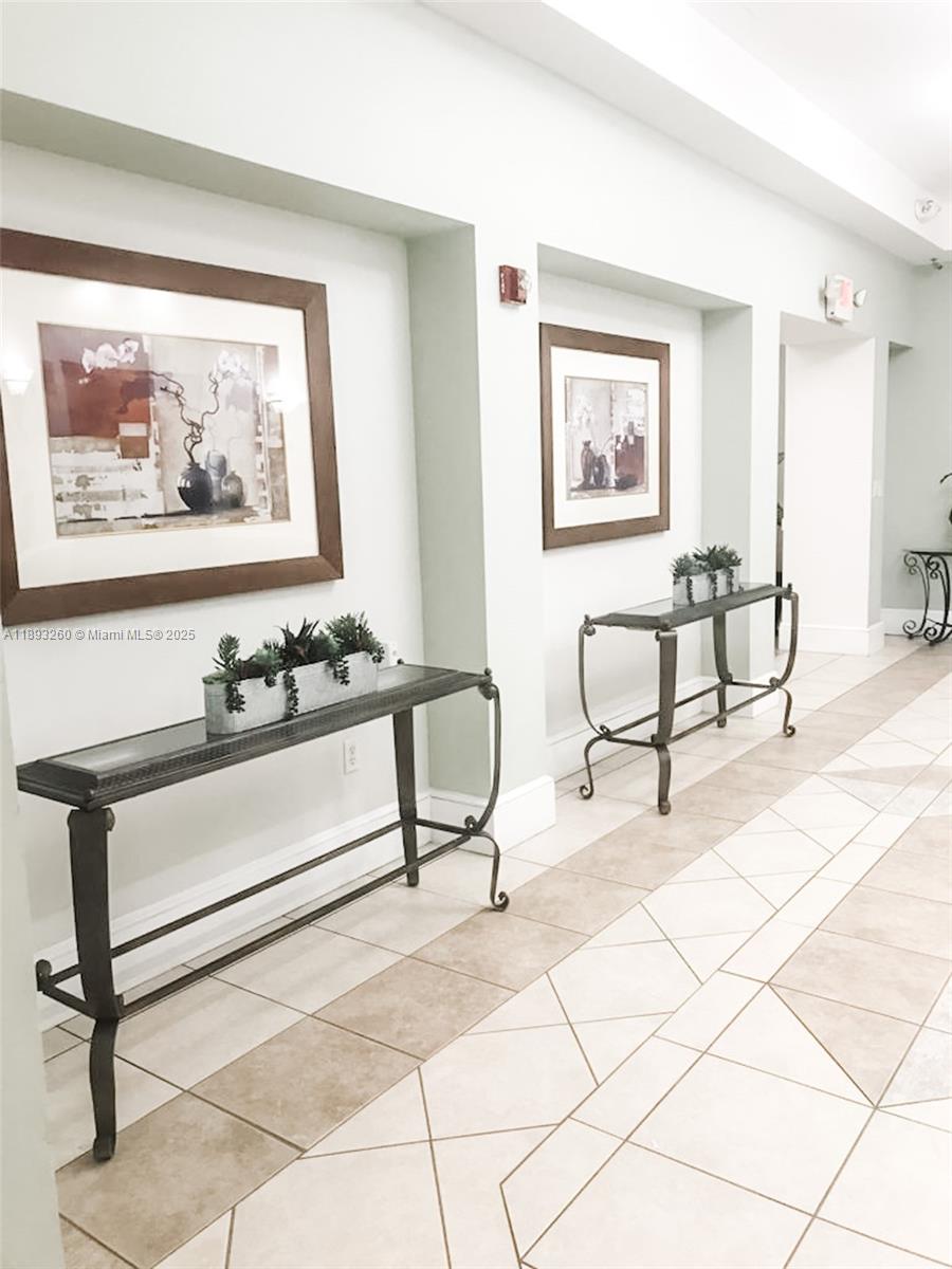 DOUGLAS GRAND CONDO - Residential Lease