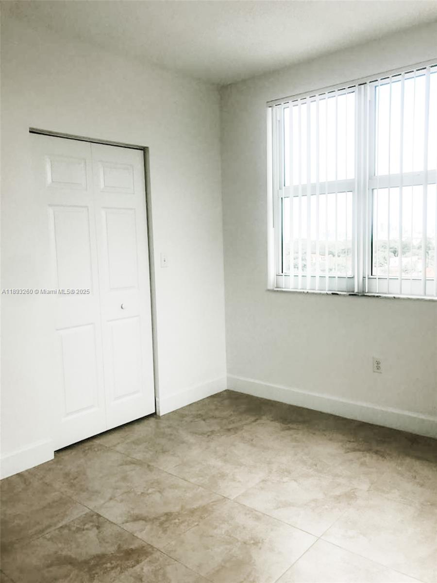 DOUGLAS GRAND CONDO - Residential Lease