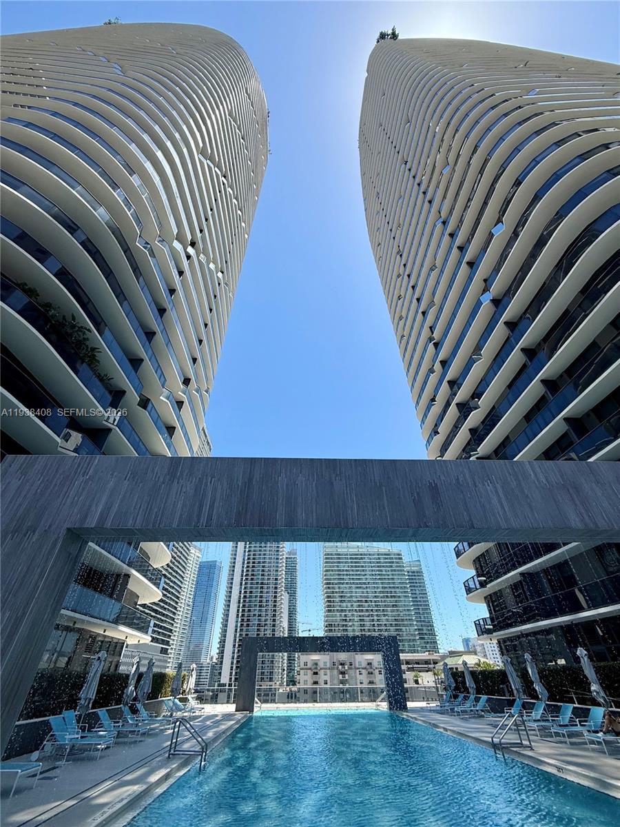 BRICKELL HEIGHTS WEST CON - Residential