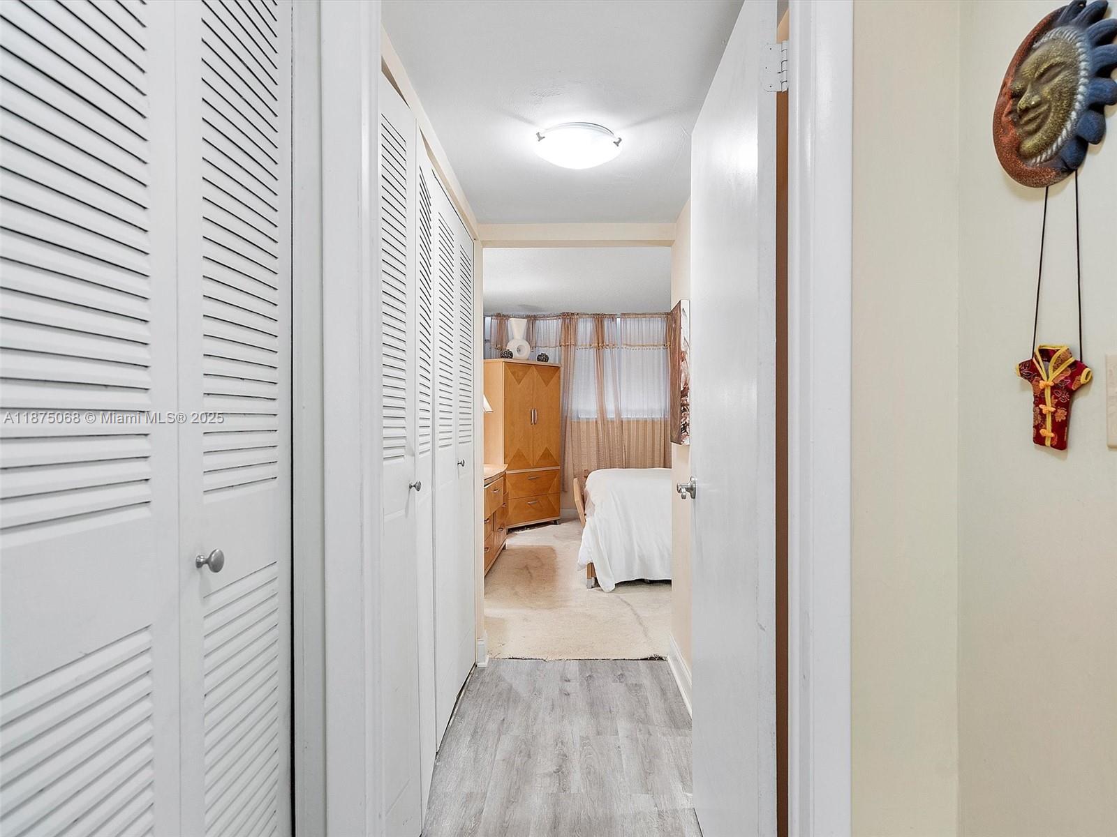 THREE HORIZONS NORTH COND - Residential