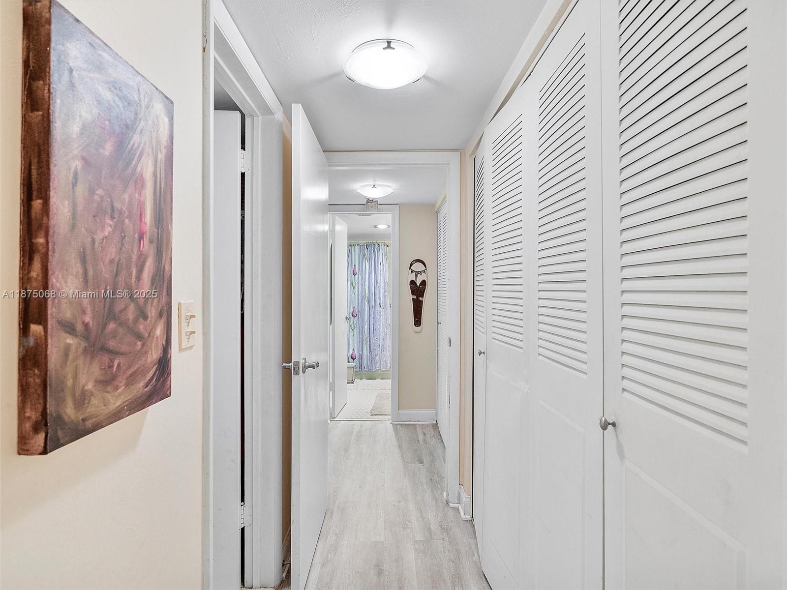 THREE HORIZONS NORTH COND - Residential