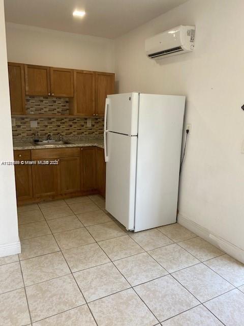 16314 Sw 99th Ct, Miami, Broward County, Florida - 1 Bedrooms  
1 Bathrooms - 