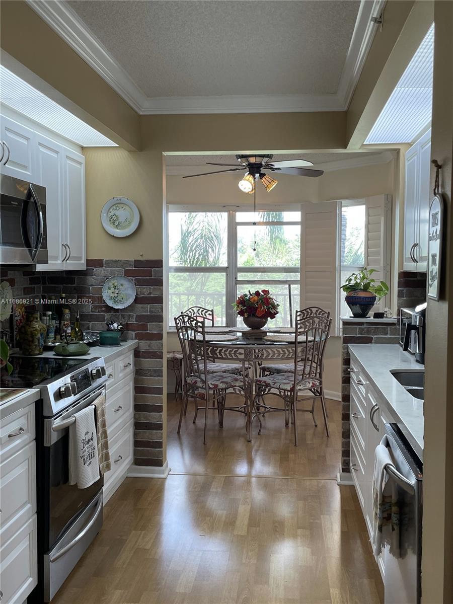 PLYMOUTH AT CENTURY VILLA - Residential