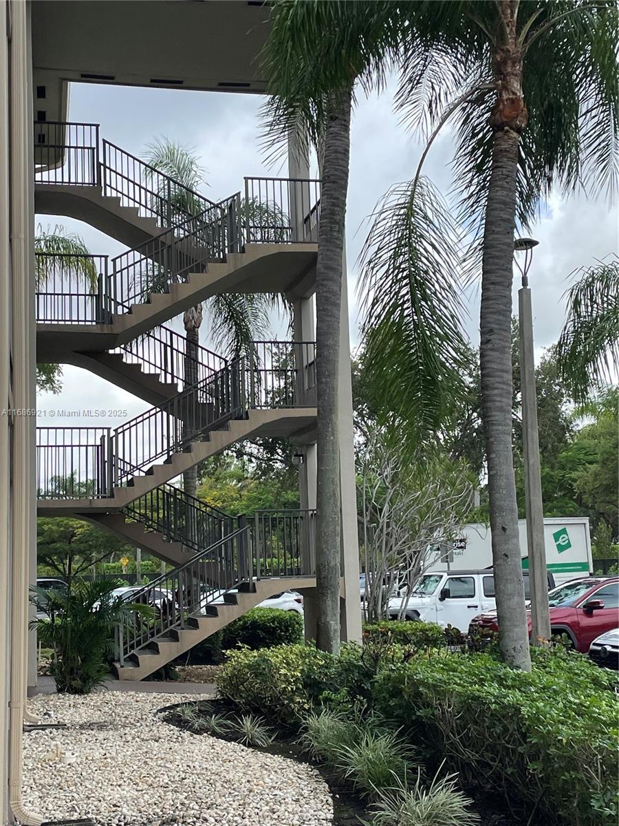 PLYMOUTH AT CENTURY VILLA - Residential