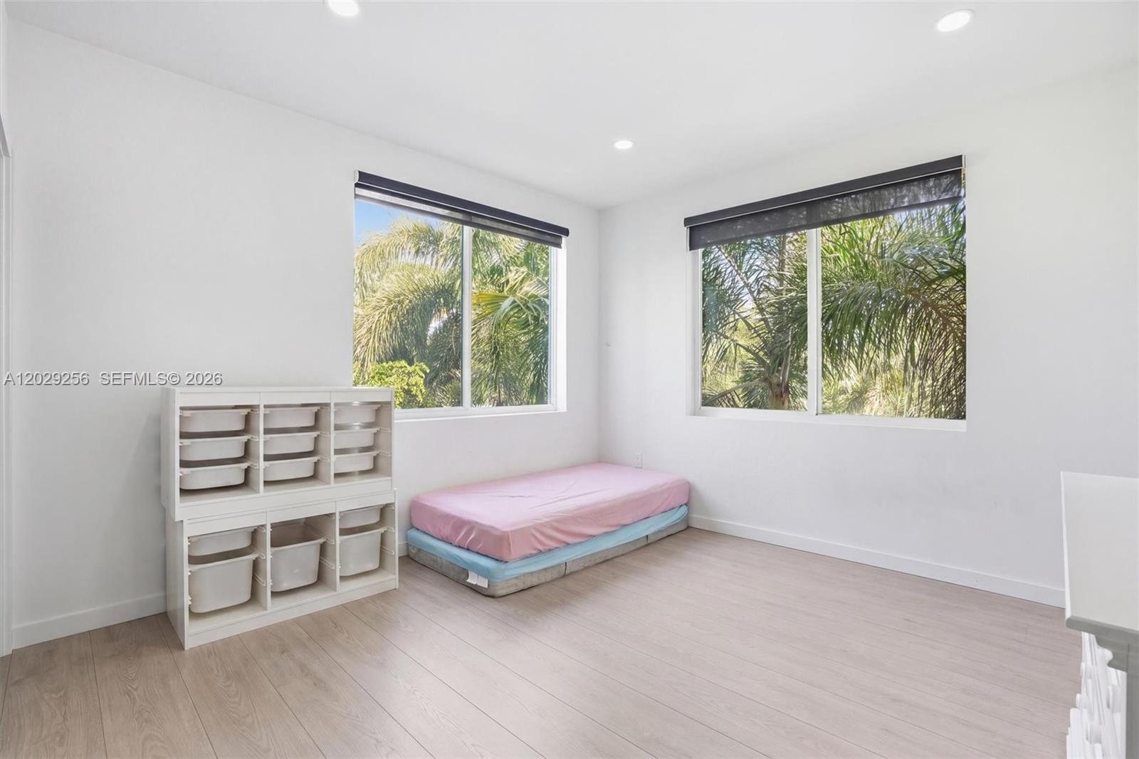 ALLENWOOD - Residential