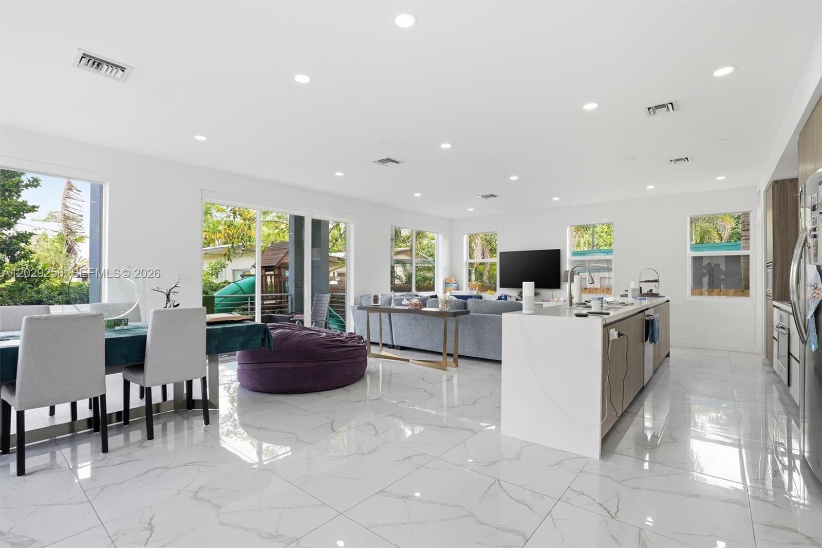 ALLENWOOD - Residential