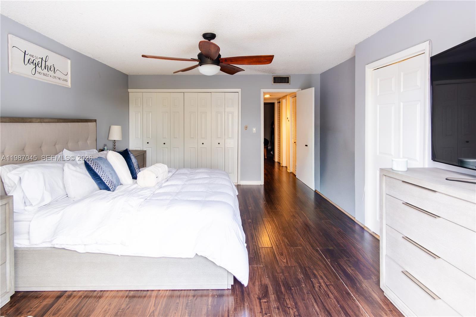 WESTVIEW CONDOMINIUM NO O - Residential Lease