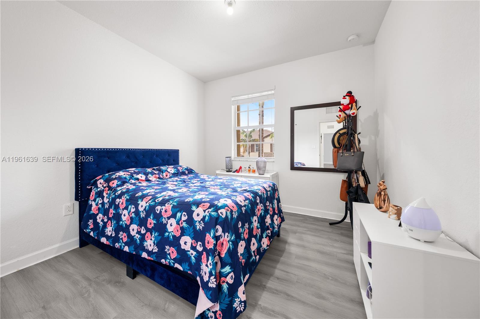 KENDALL COMMONS RESIDENTI - Residential