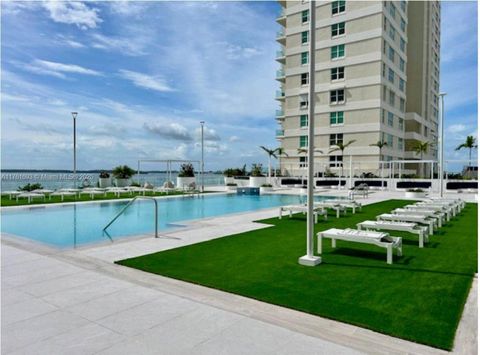 770 Claughton Island Dr 904 Miami FL 33131