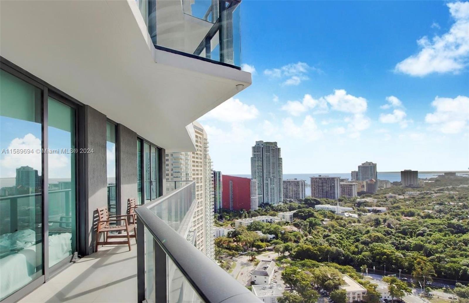 SLS BRICKELL - Residential Lease