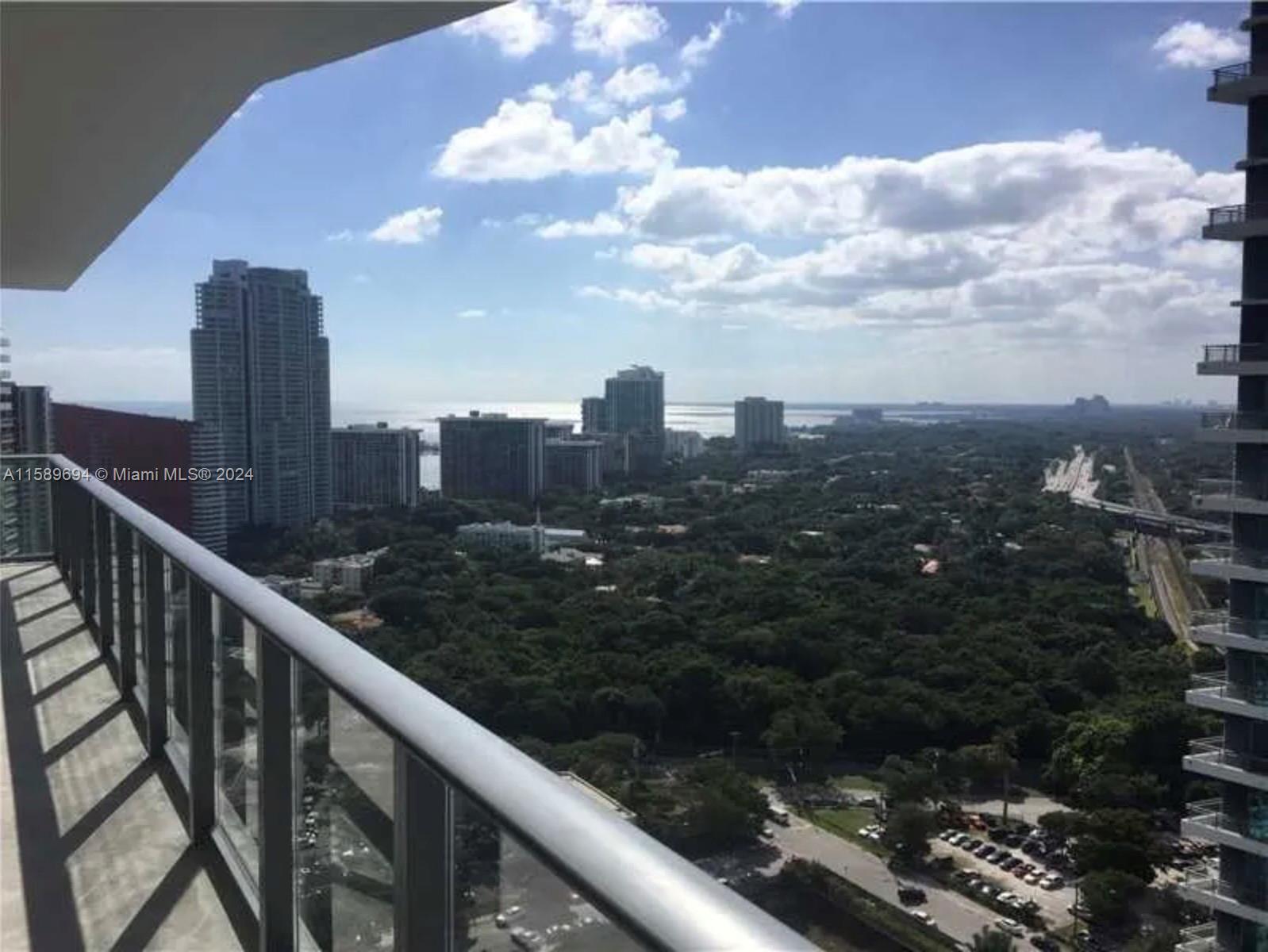 SLS BRICKELL - Residential Lease
