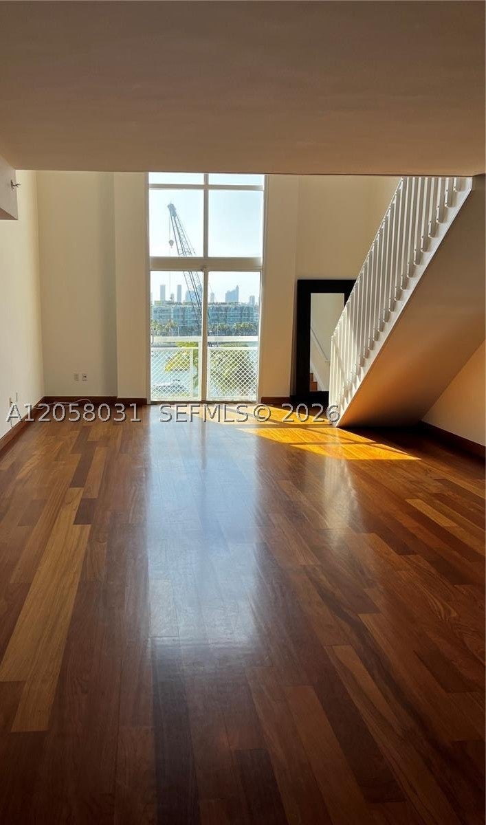 1701 Sunset Harbour Dr L704