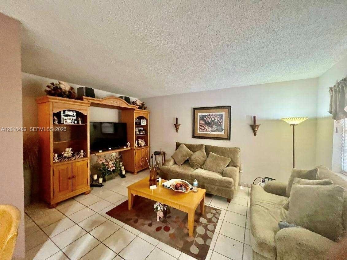 SHEMART VILLAS CONDO - Residential