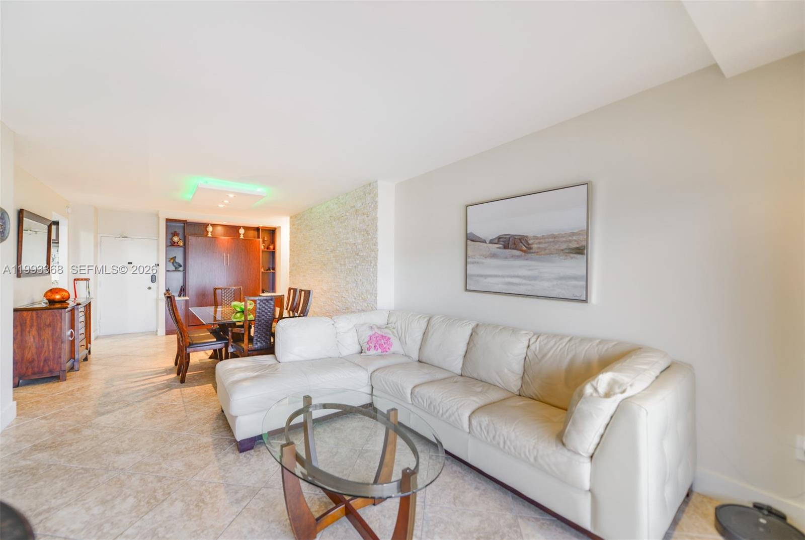 HEMISPHERES CONDO - Residential Lease