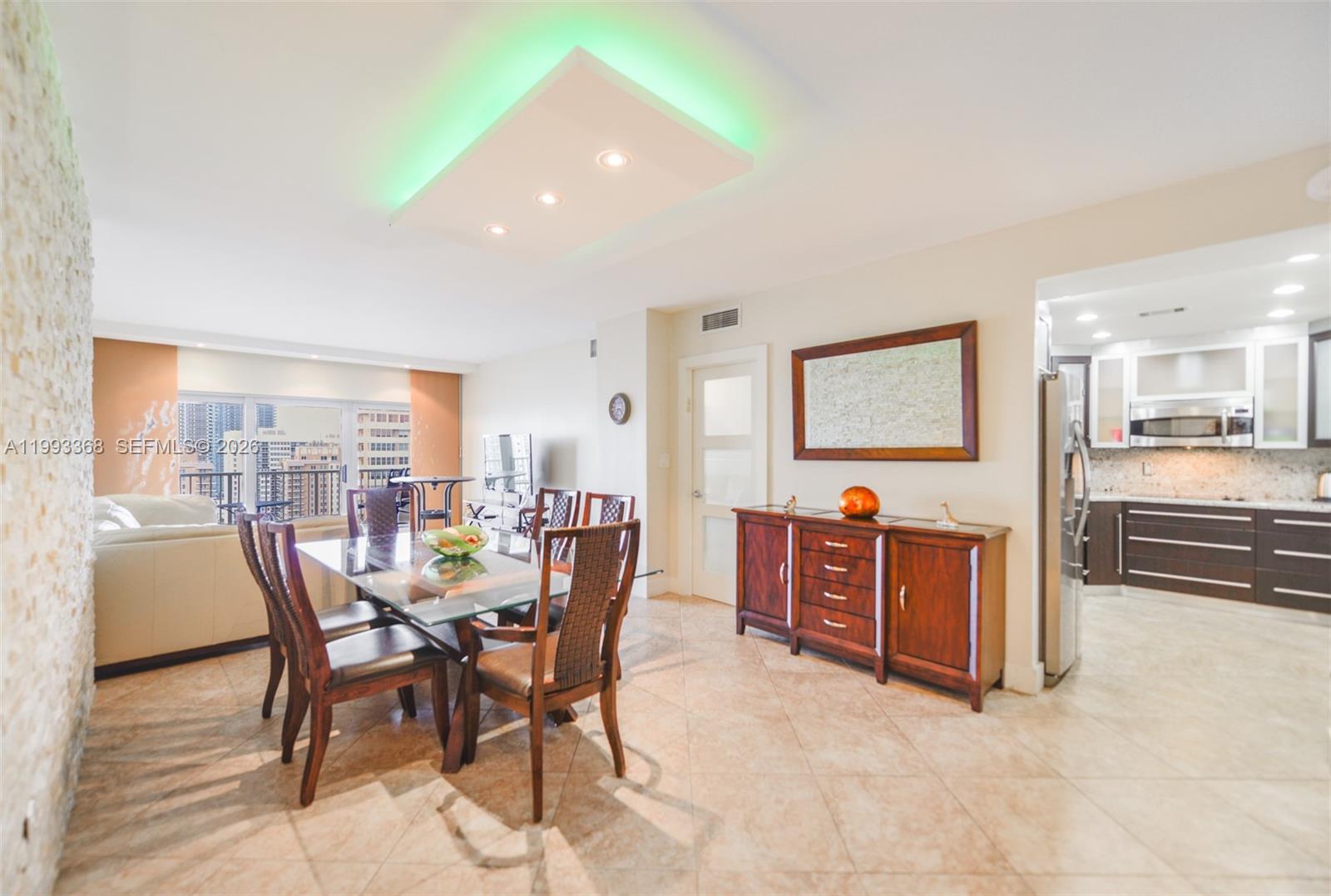 HEMISPHERES CONDO - Residential Lease