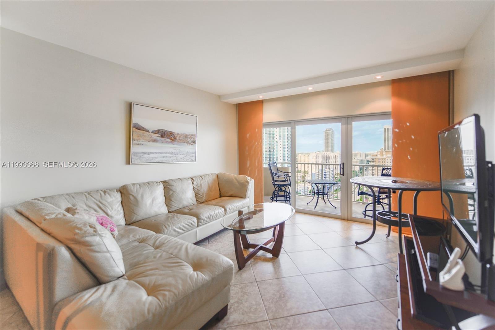 HEMISPHERES CONDO - Residential Lease