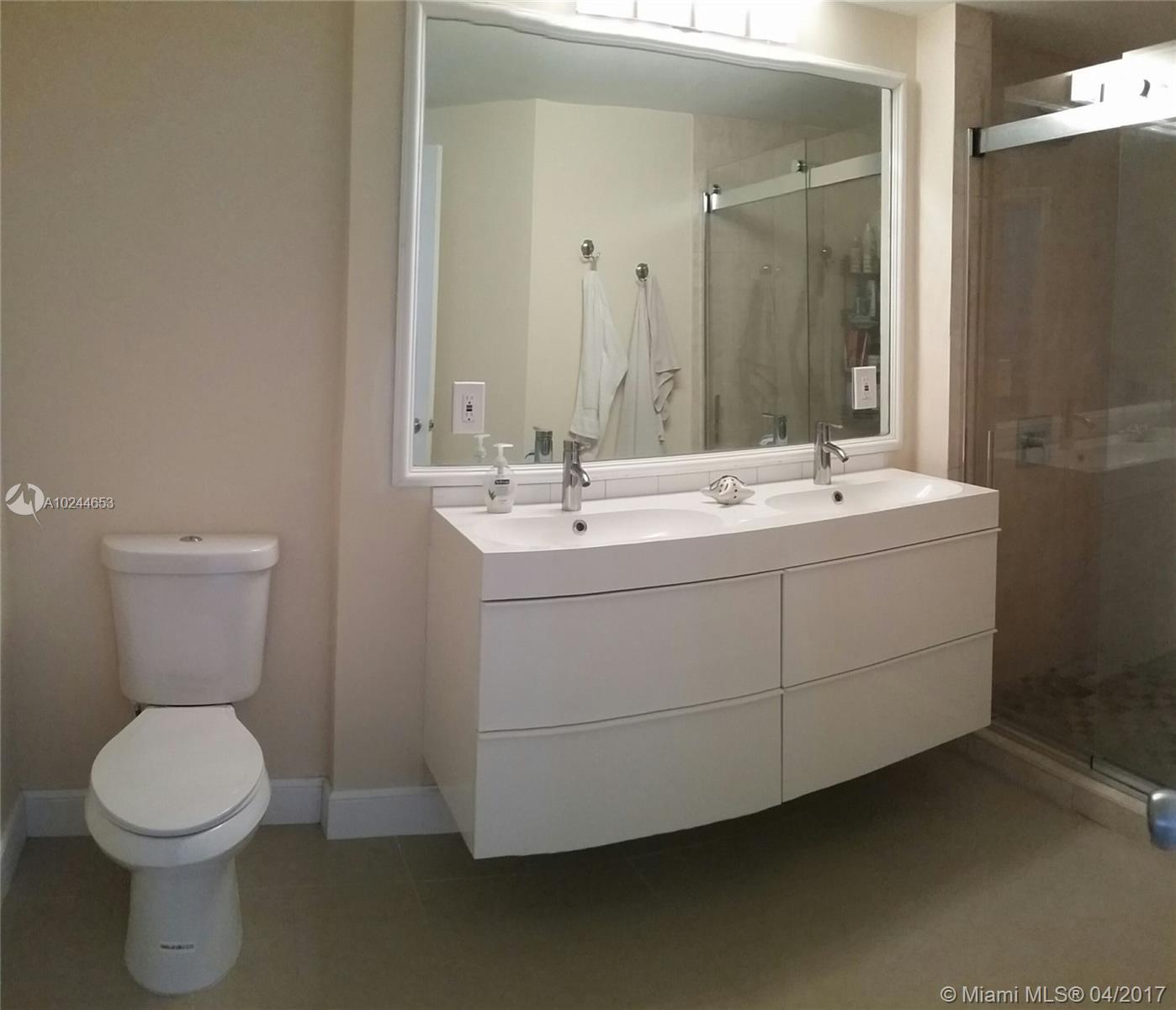 Porto Bellagio Condo - Residential Lease