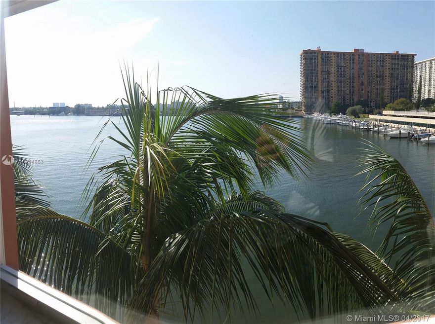 UNIQUE AND UPSCALED 2 BED  2BATH  TOTALLY UPGRADED FULLY FURNISHED UNIT WITH DIRECT WATER VIEW . GRANITE COUNTER TOP AND ALL NEW STAINLESS STEEL APPLIANCES , PORCELAN FLOORS THROUGHOUT, WASHER AND DRYER IN APARTMENT.  LOCATED IN HEART OF SUNNY ISLES. GYM, 2 HEATED POOL, 2 JACUZZI, CLUB HOUSE, BBQ AREA, PARTY ROOM, KIDS ROOM, BUSINESS ROOM, BILLIARDS & MORE! WALKING DISTANCE TO THE BEACH, SHOP & RESTAURANTS. MINIMUM RENT TERM IS 4 MONTHS.  NO PETS ALLOWED.  CABLE AND INTERNET MAY BE INCLUDED IN THE RENT.