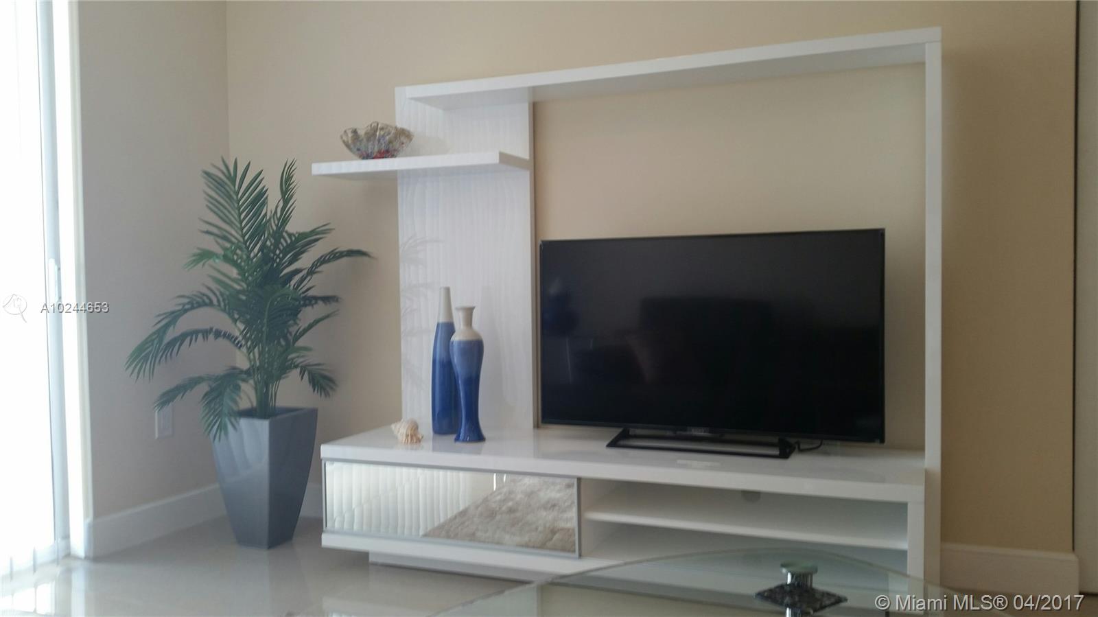 Porto Bellagio Condo - Residential Lease