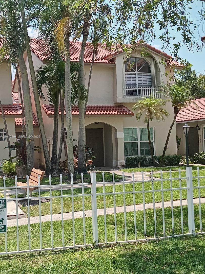 IMAGES AT PEMBROKE POINTE - Residential Lease
