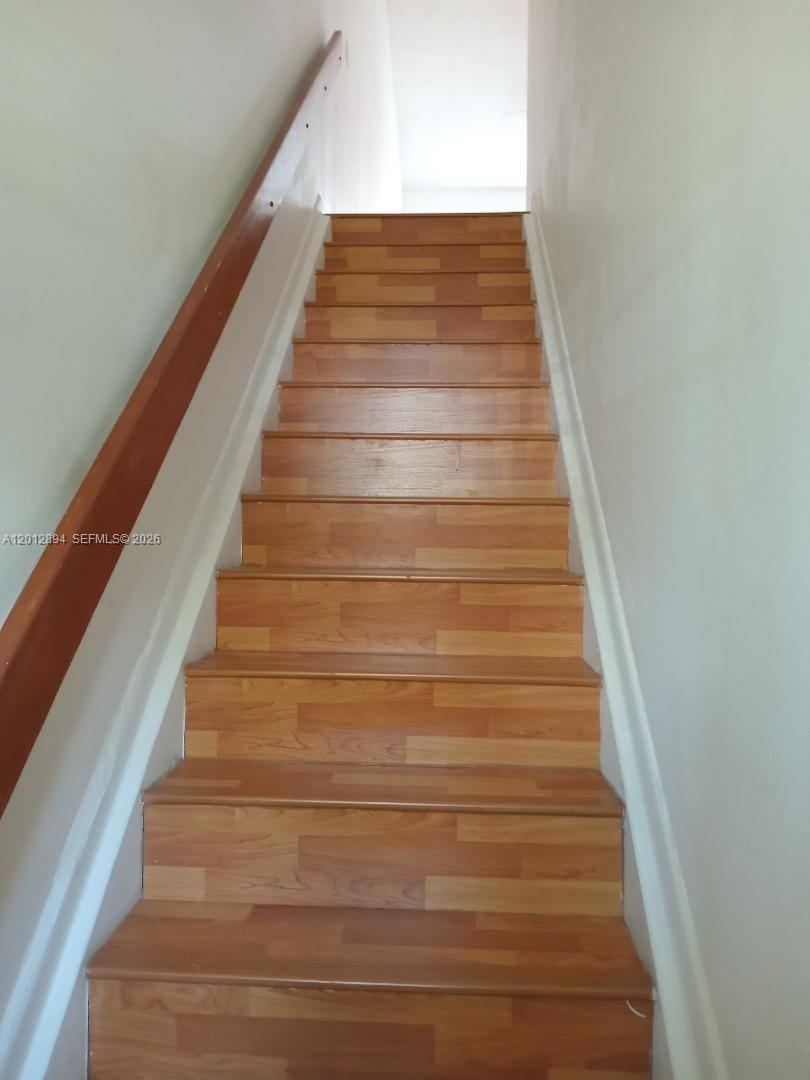 IMAGES AT PEMBROKE POINTE - Residential Lease