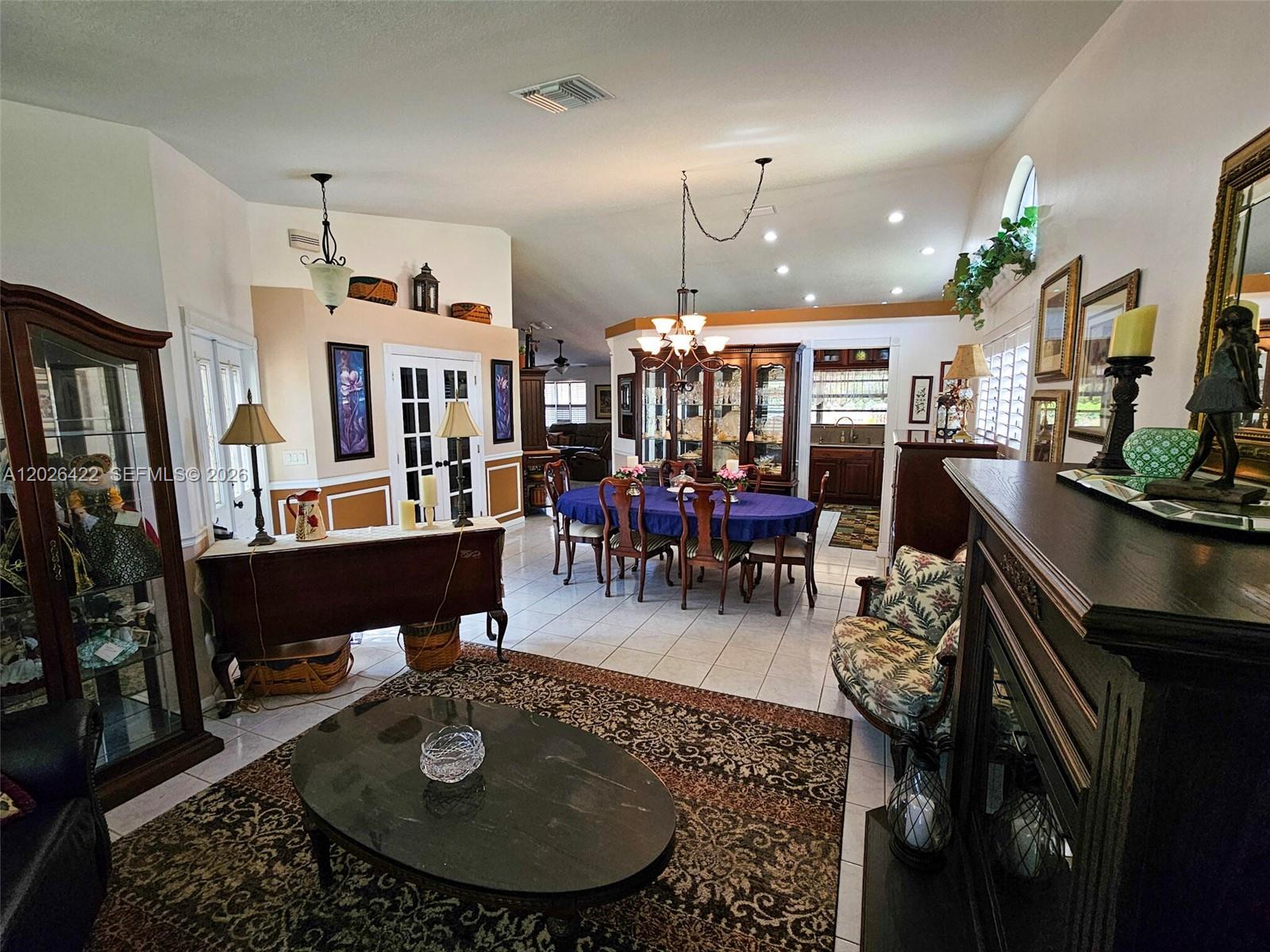 ROYAL PALM VILLAGE - Residential